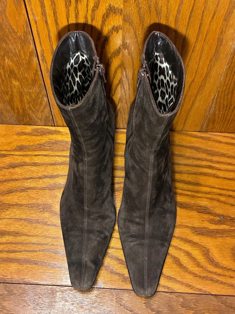 Y2K VTG Aquatalia Italy Made Brown Suede Elongated Square Toe Ankle Boots Sz 9.5